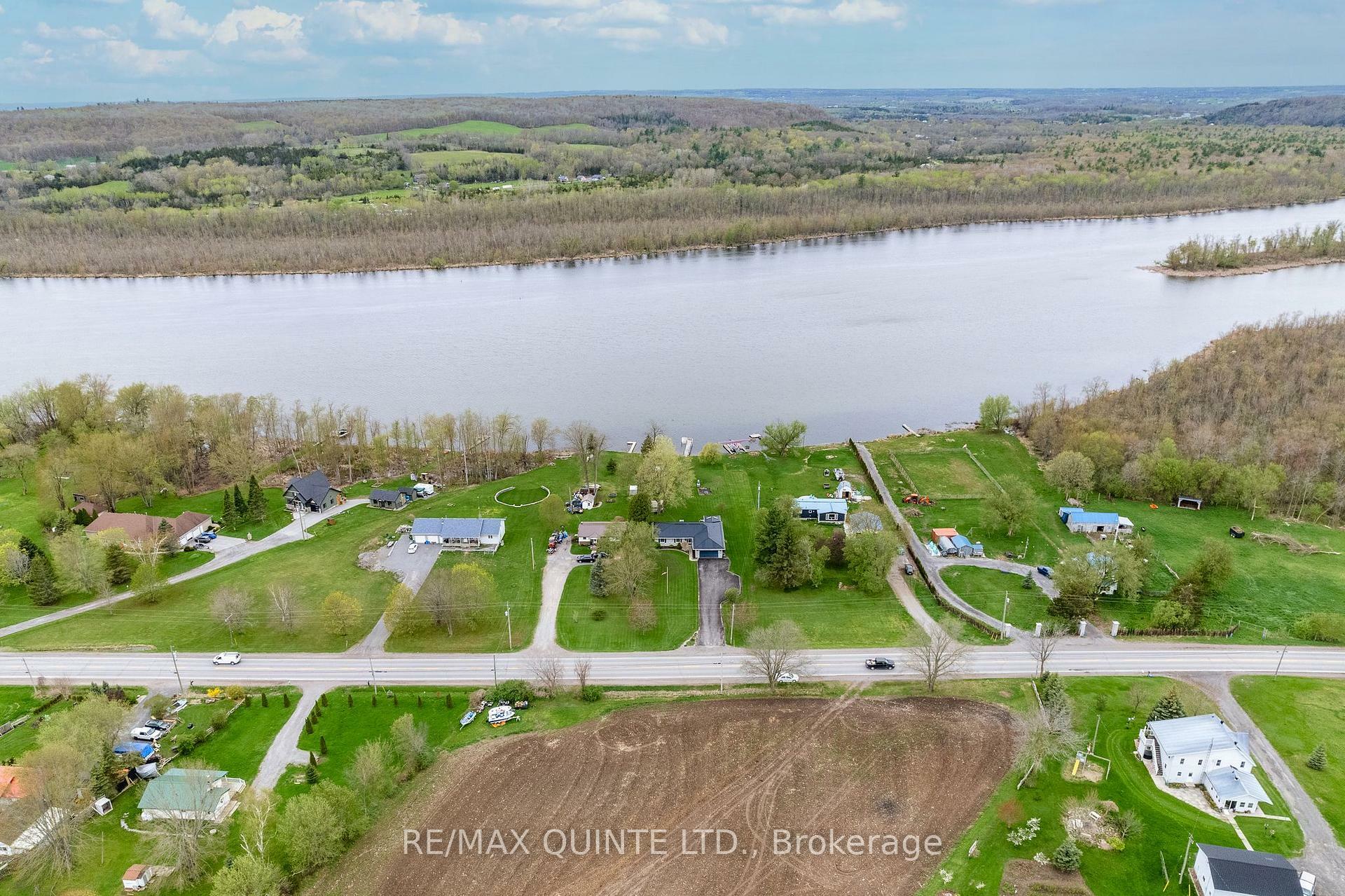 Property Photo: 1081 Frankford-Stirling Road ON K0K 2C0