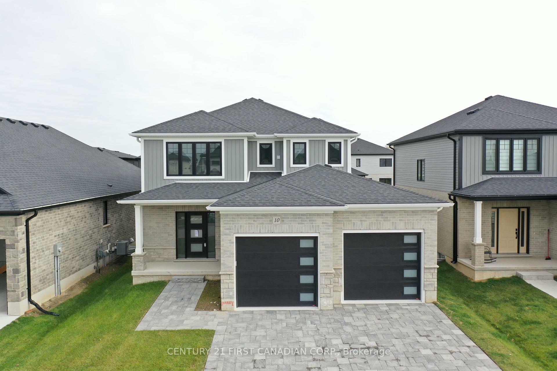 Property Photo: 113 Atkinson Street ON N0M 1A0