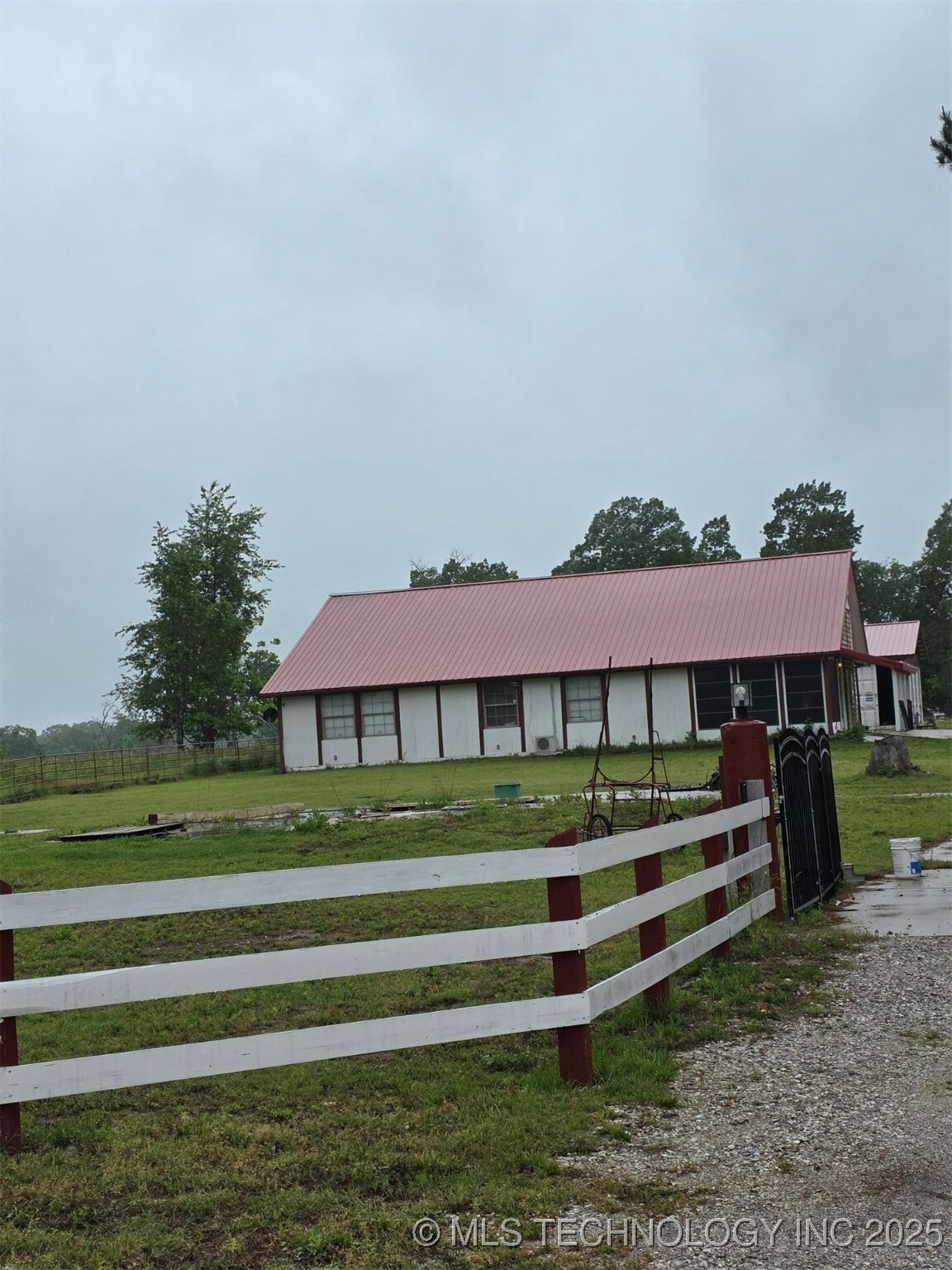 629 S State Hwy 59  Watts OK 74964 photo