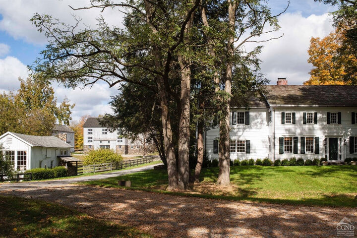 465 Shunpike  Millbrook NY 12545 photo