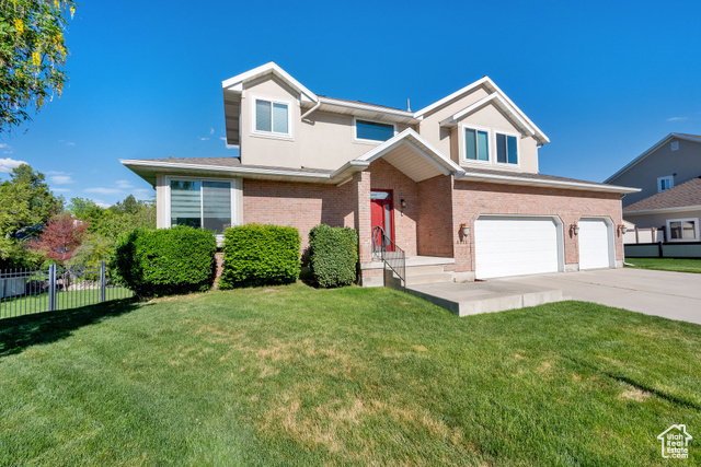 Property Photo: 4871 S Cross Creek Cir E UT 84107
