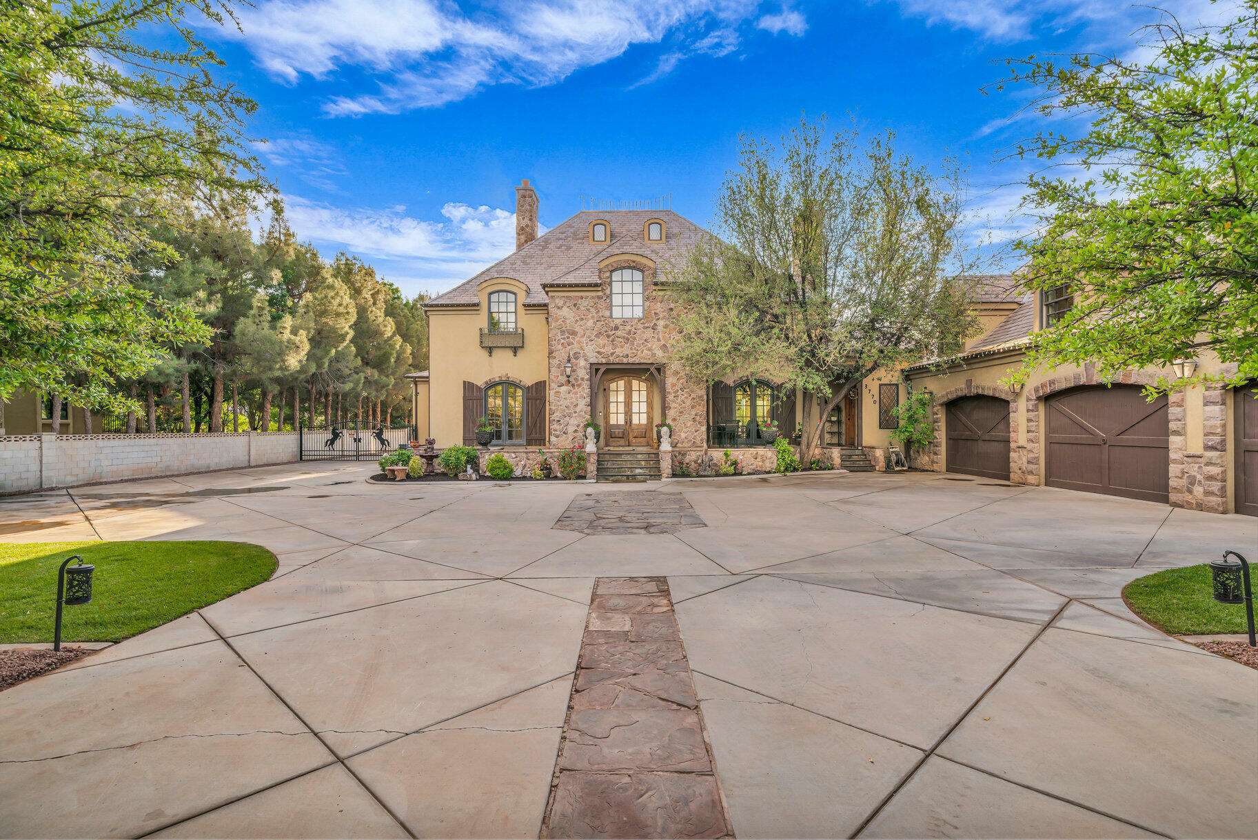 Property Photo: 3770 Sugar Leo Rd UT 84790