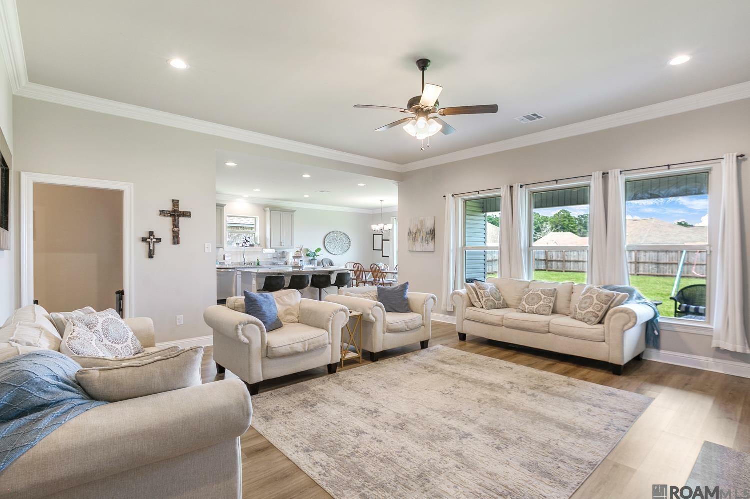 Property Photo: 11882 Wildebeest Ridge Dr LA 70726