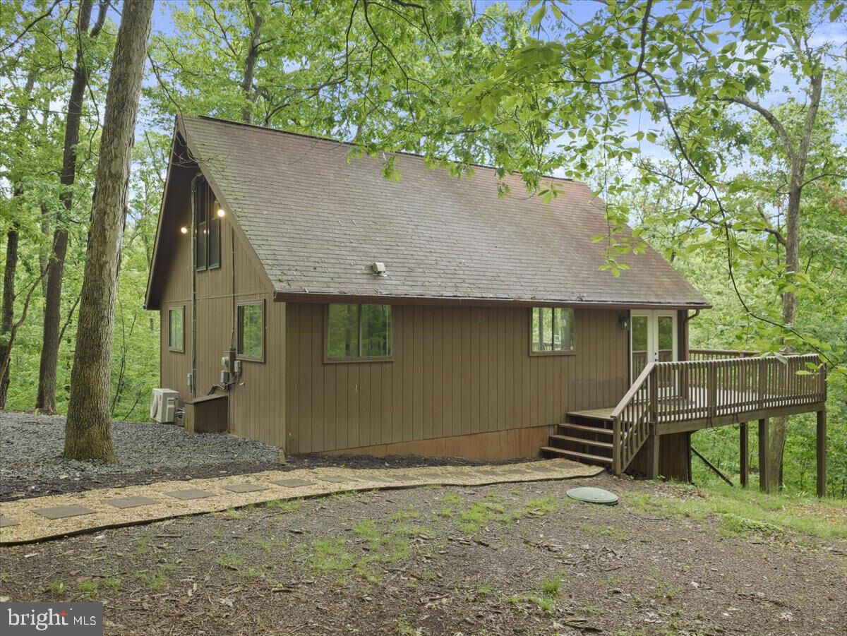 Property Photo:  106 Monacan Trail  WV 25427 
