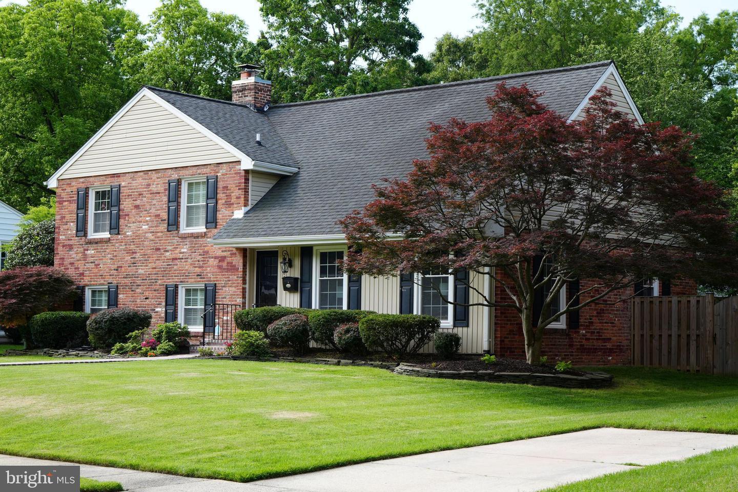 Property Photo: 1807 Hackamore Lane VA 22308