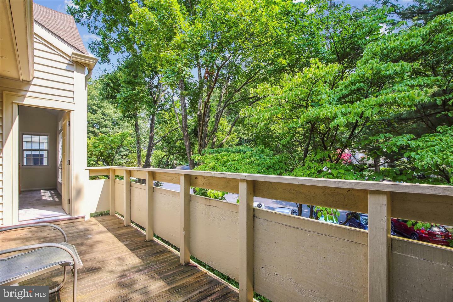 Property Photo: 2224 Springwood Drive 105A VA 20191