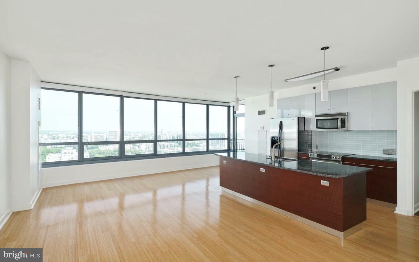 2101 Market Street 2801  Philadelphia PA 19103 photo