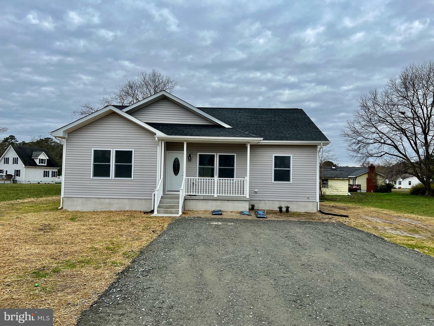 Property Photo: 826 S Glebe Road VA 22520