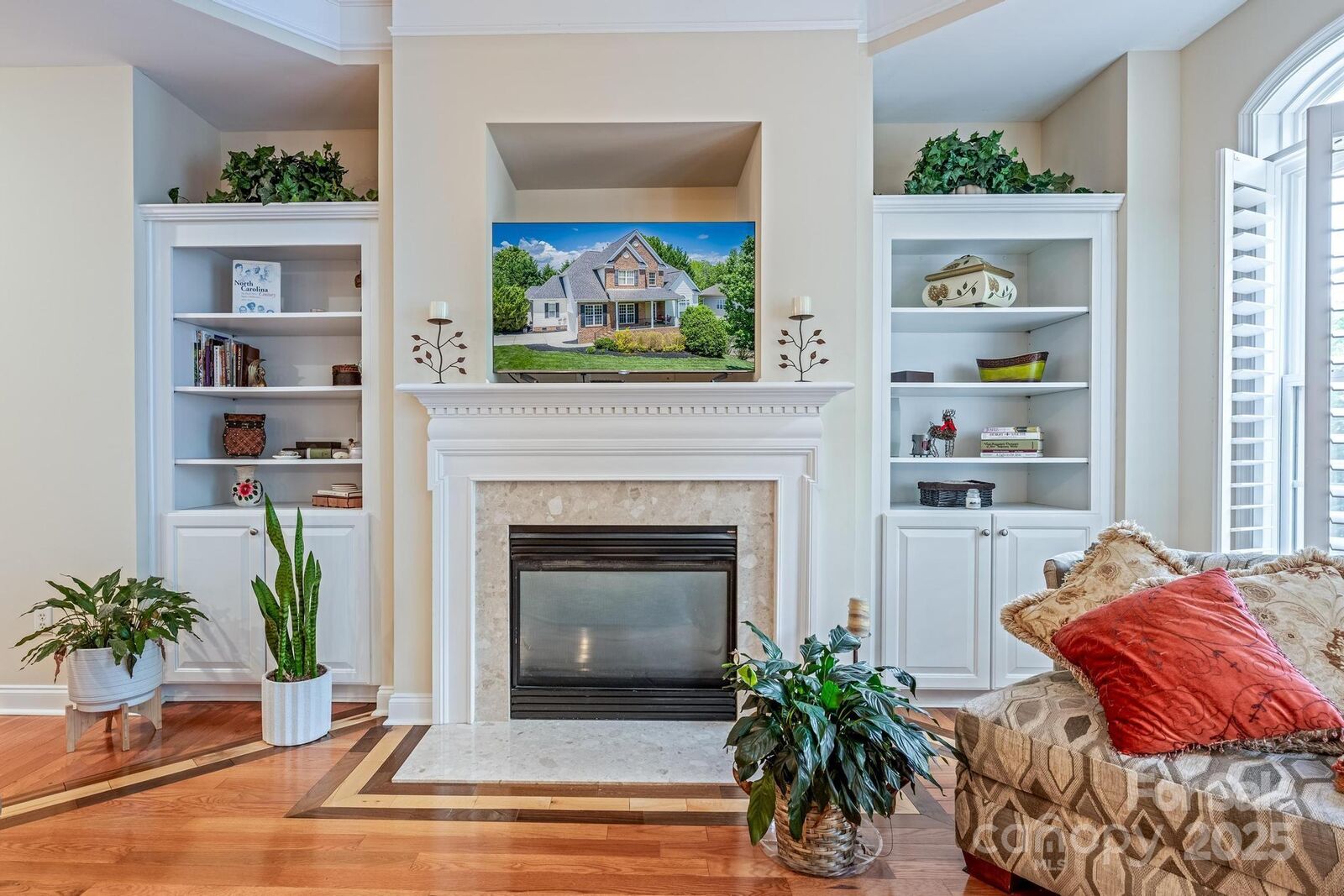 Property Photo: 7245 Willow Brook Court NC 28037