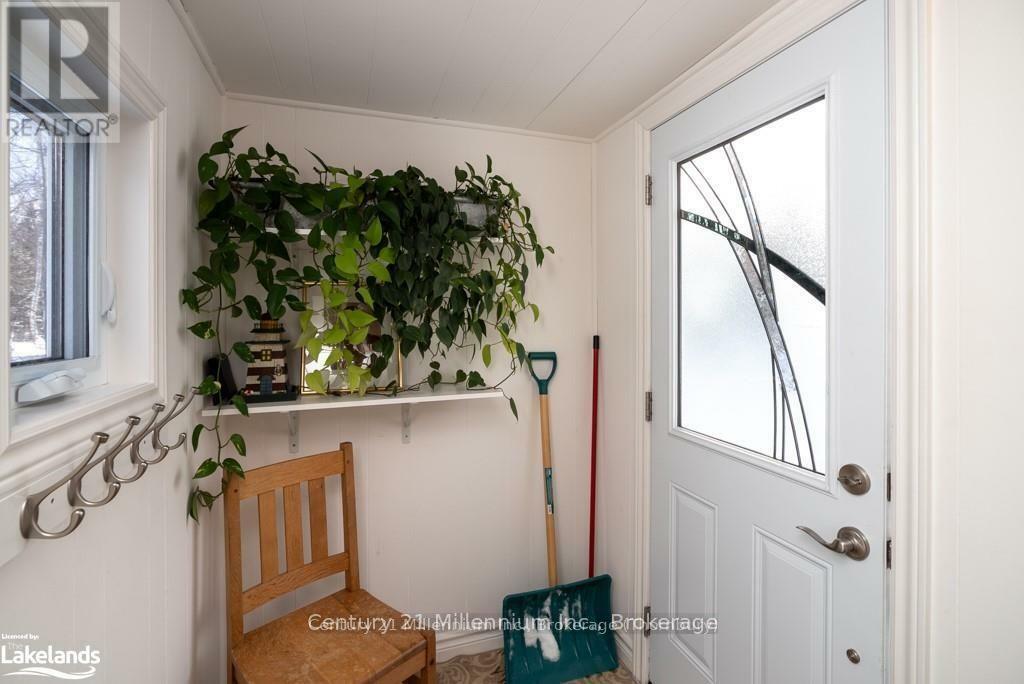 Photo de la propriété: 106 James Street ON L9Y 0T6