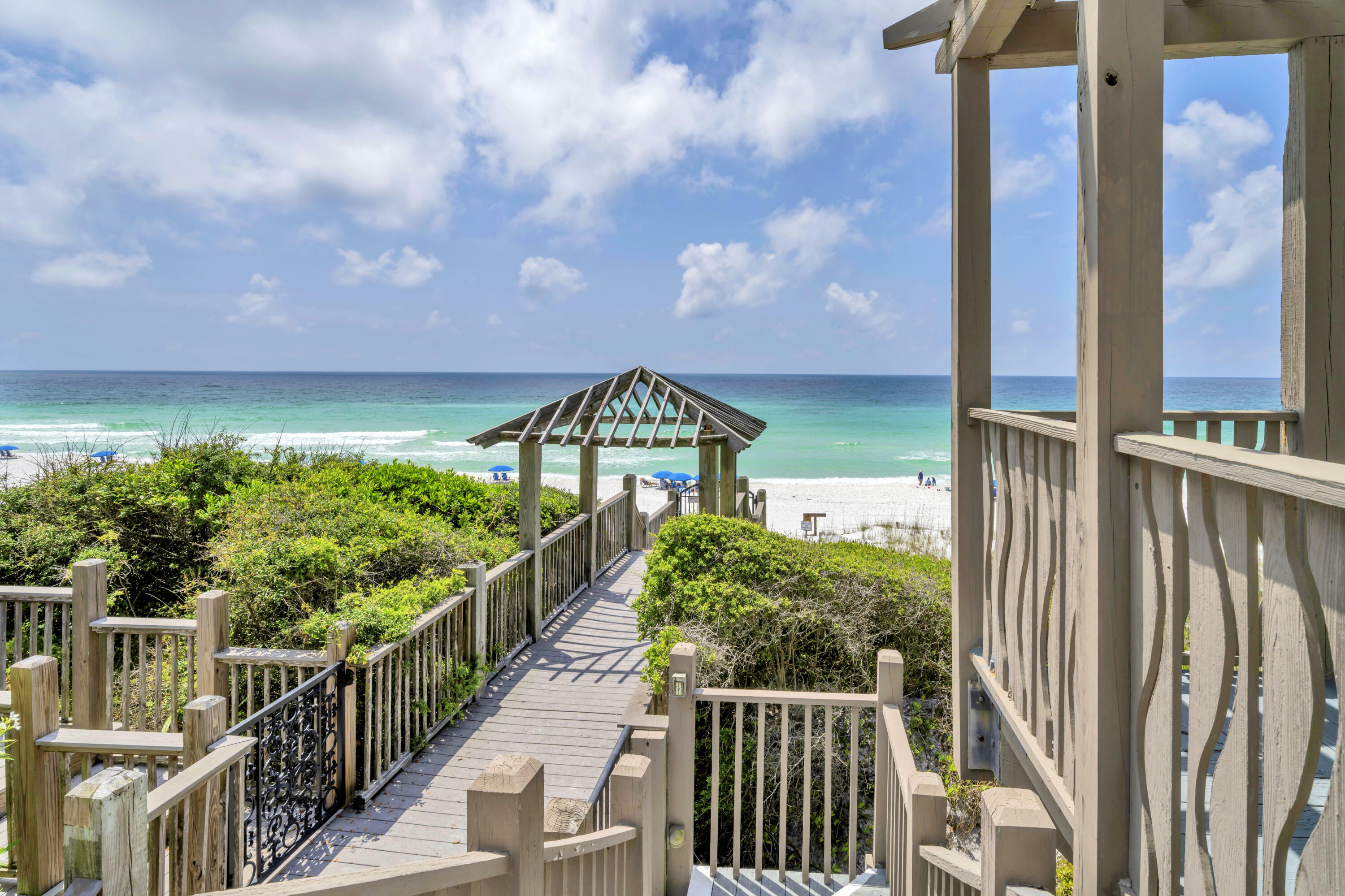 Property Photo: 5055 W County Hwy 30A 1016 FL 32459
