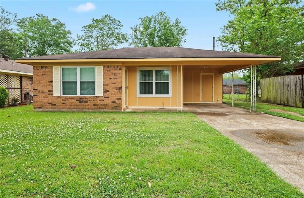 Property Photo: 805 Rampart Street LA 71302