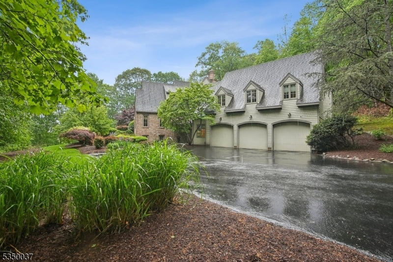 9 Valley View Dr  Lebanon Twp. NJ 07830 photo