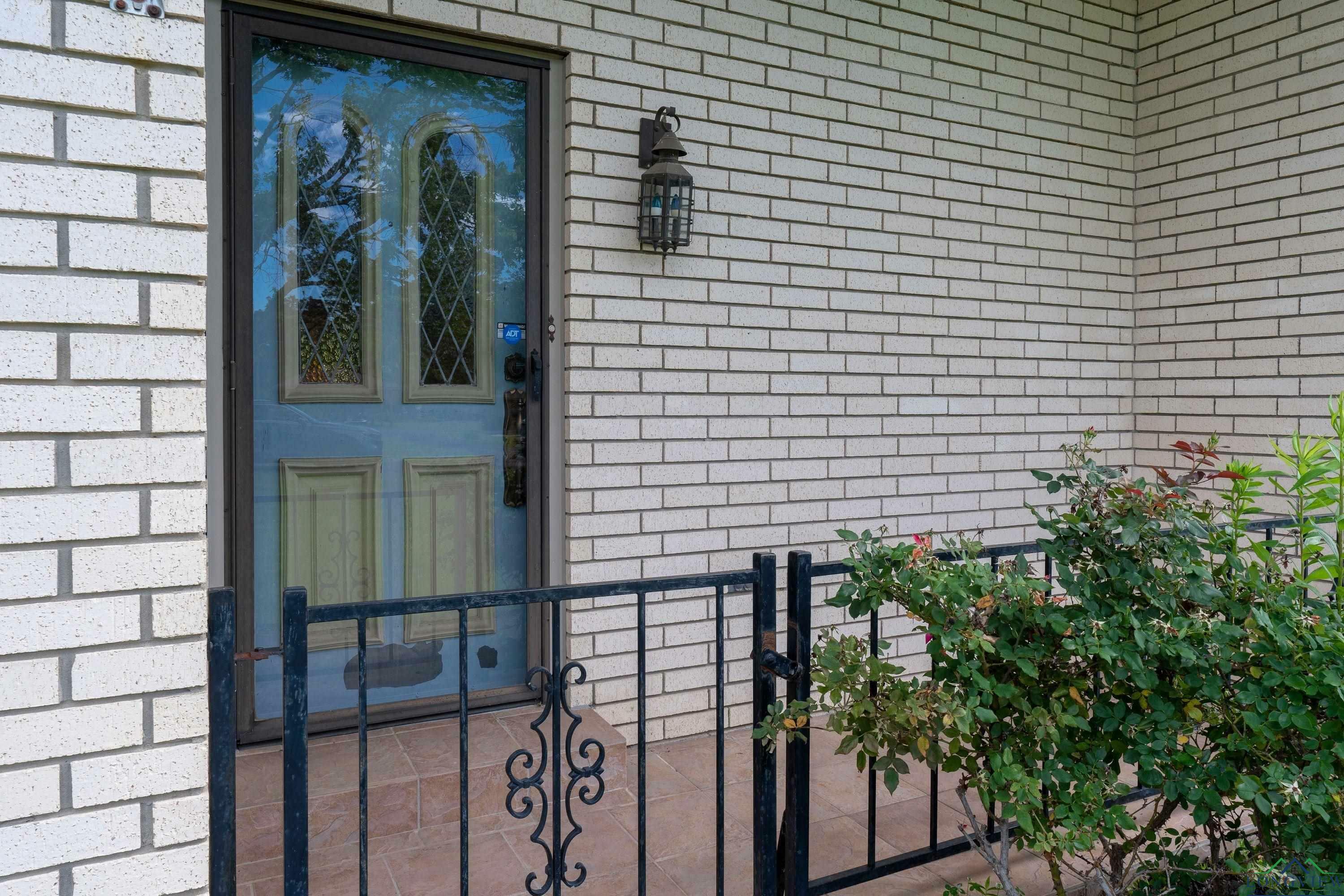 Property Photo: 490 Southfield Ln TX 75672