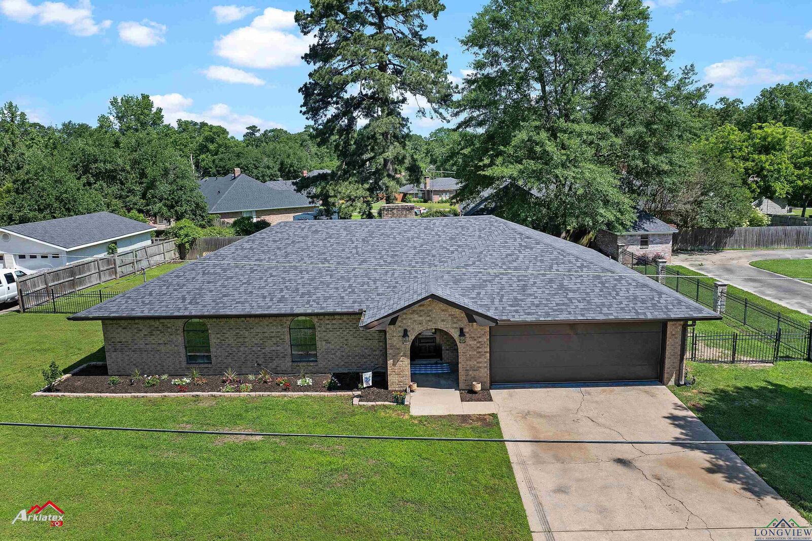 Property Photo: 1008 Texas TX 75633