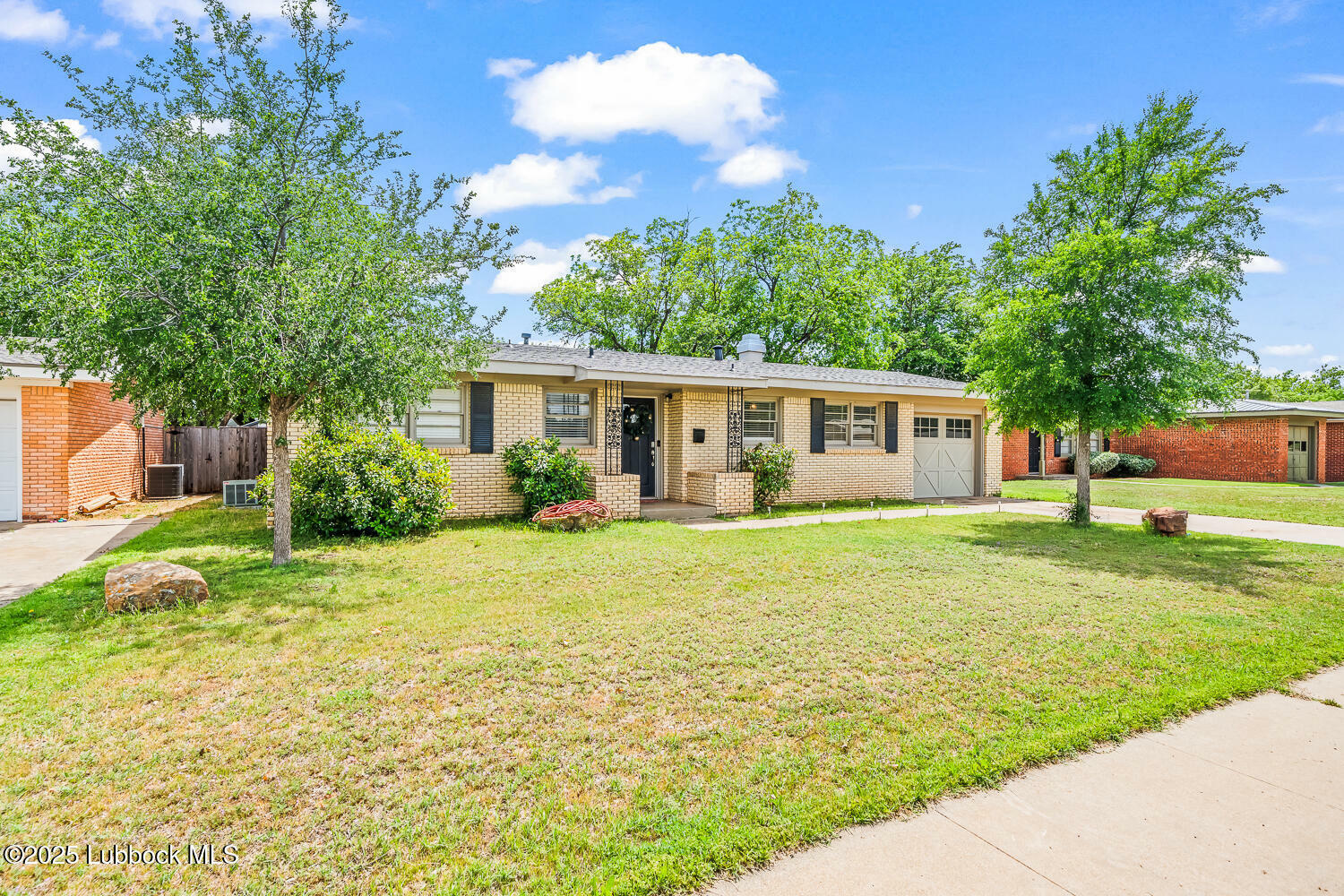 Property Photo: 4913 47th Street TX 79414