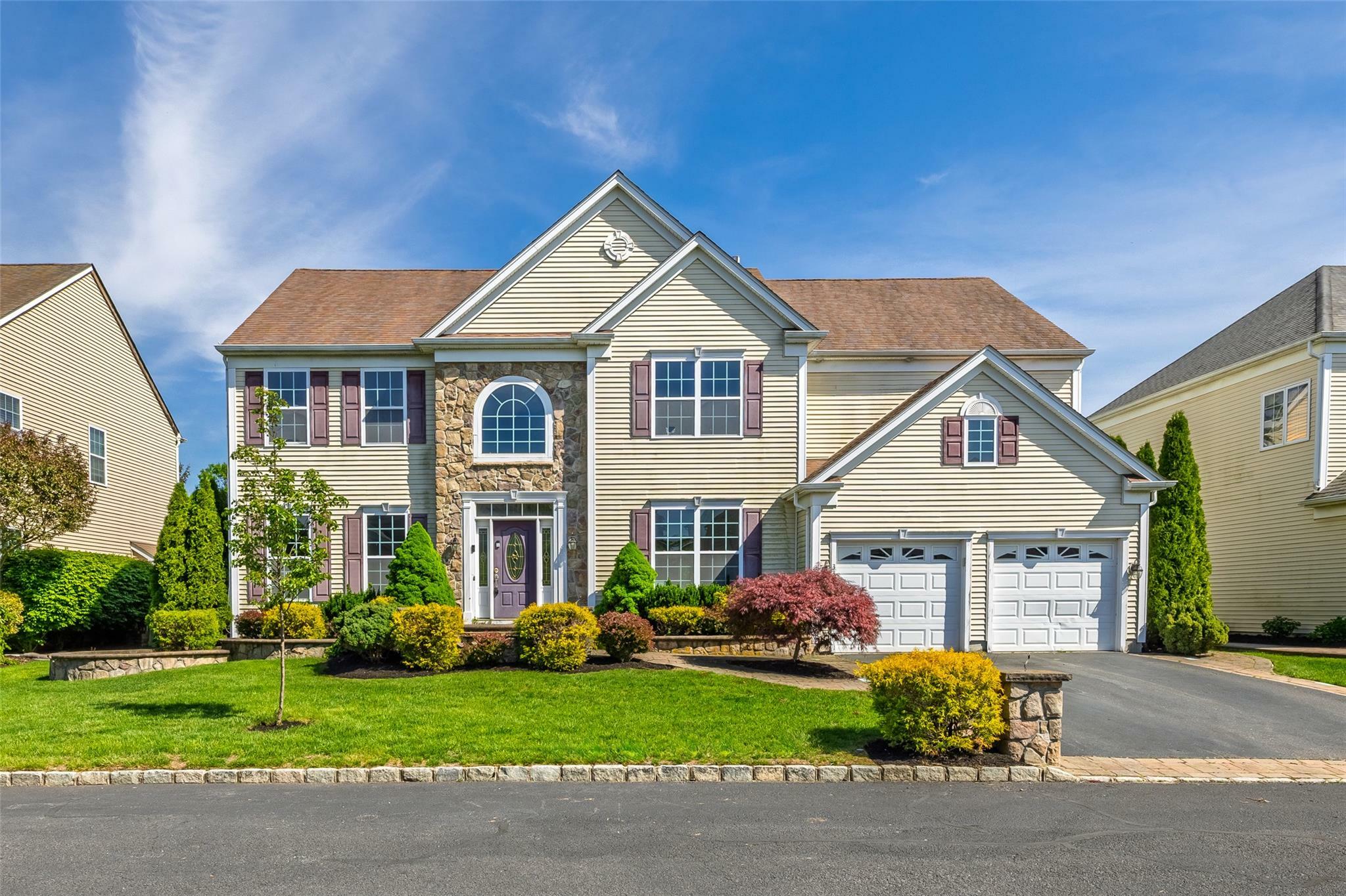 Property Photo: 33 Avolet Court NY 11766