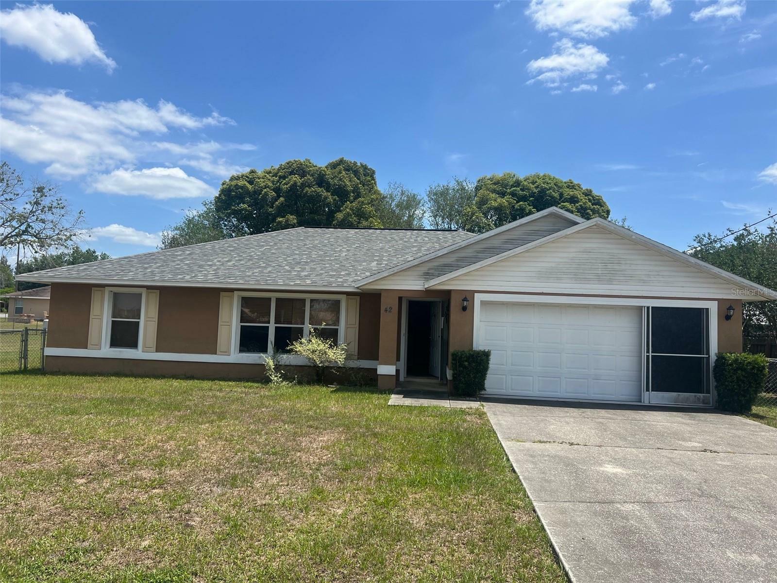 Property Photo: 42 Banyan Pass FL 34472
