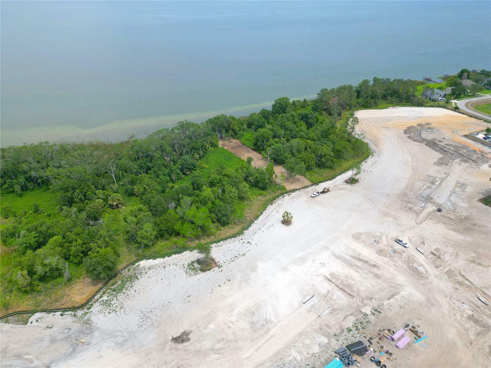 Property Photo: 556 Walker Street FL 34787