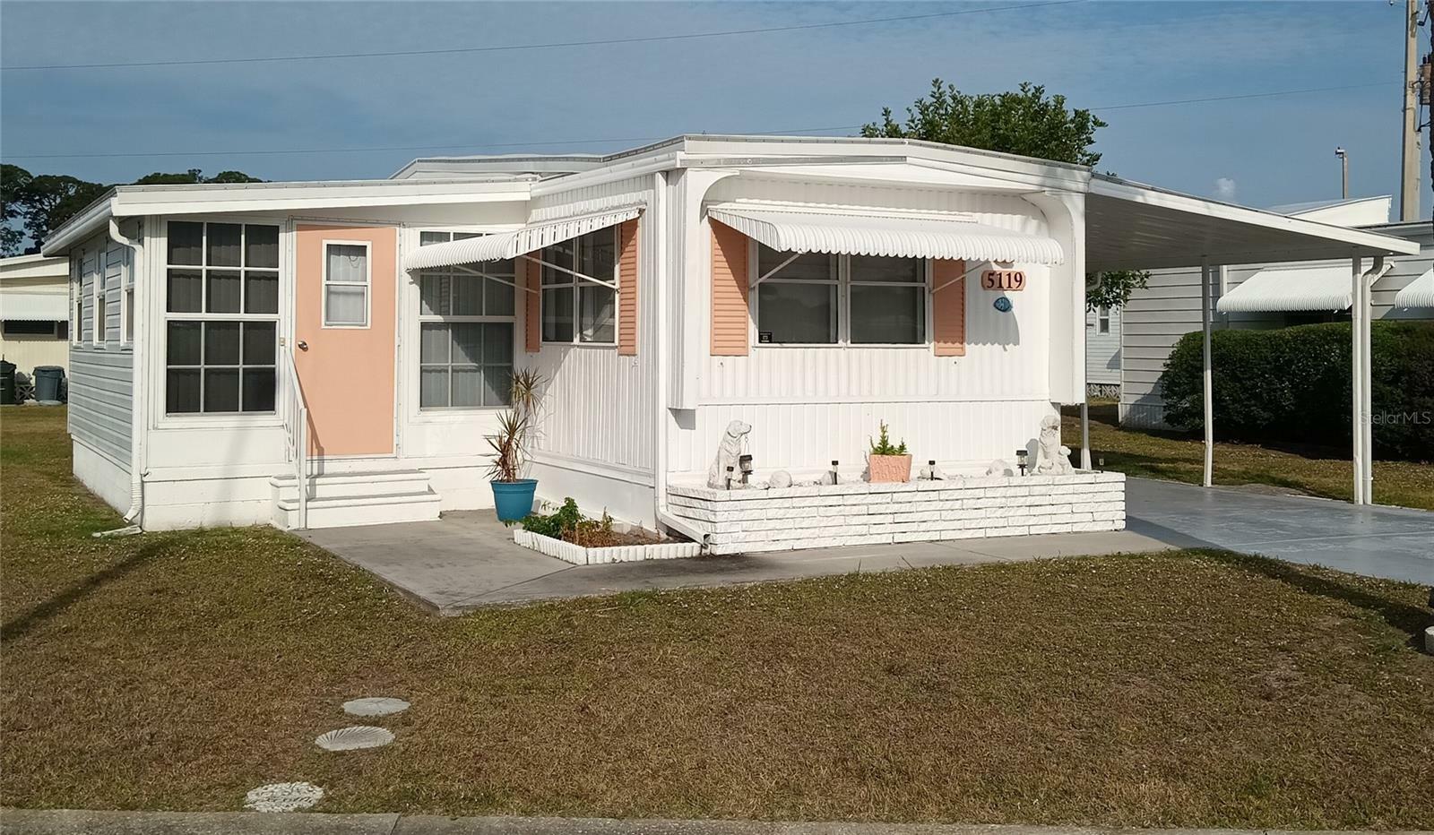 Property Photo: 5119 Glen Echo Avenue FL 34234