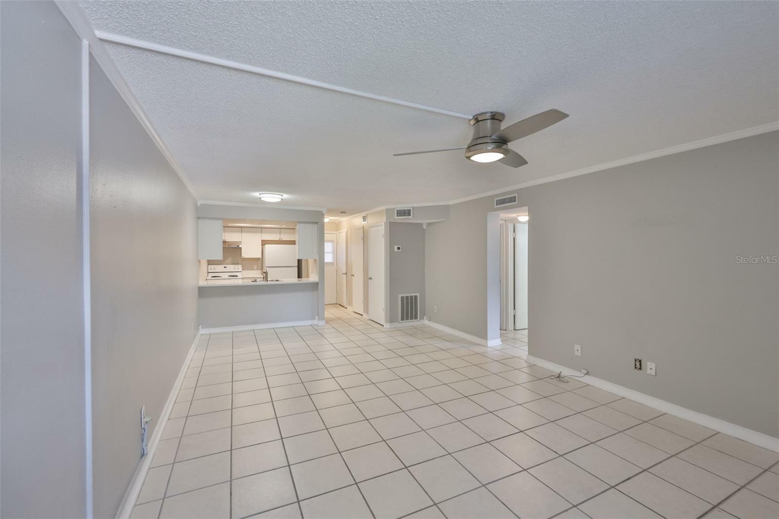Property Photo: 4801 W McElroy Avenue D104 FL 33611