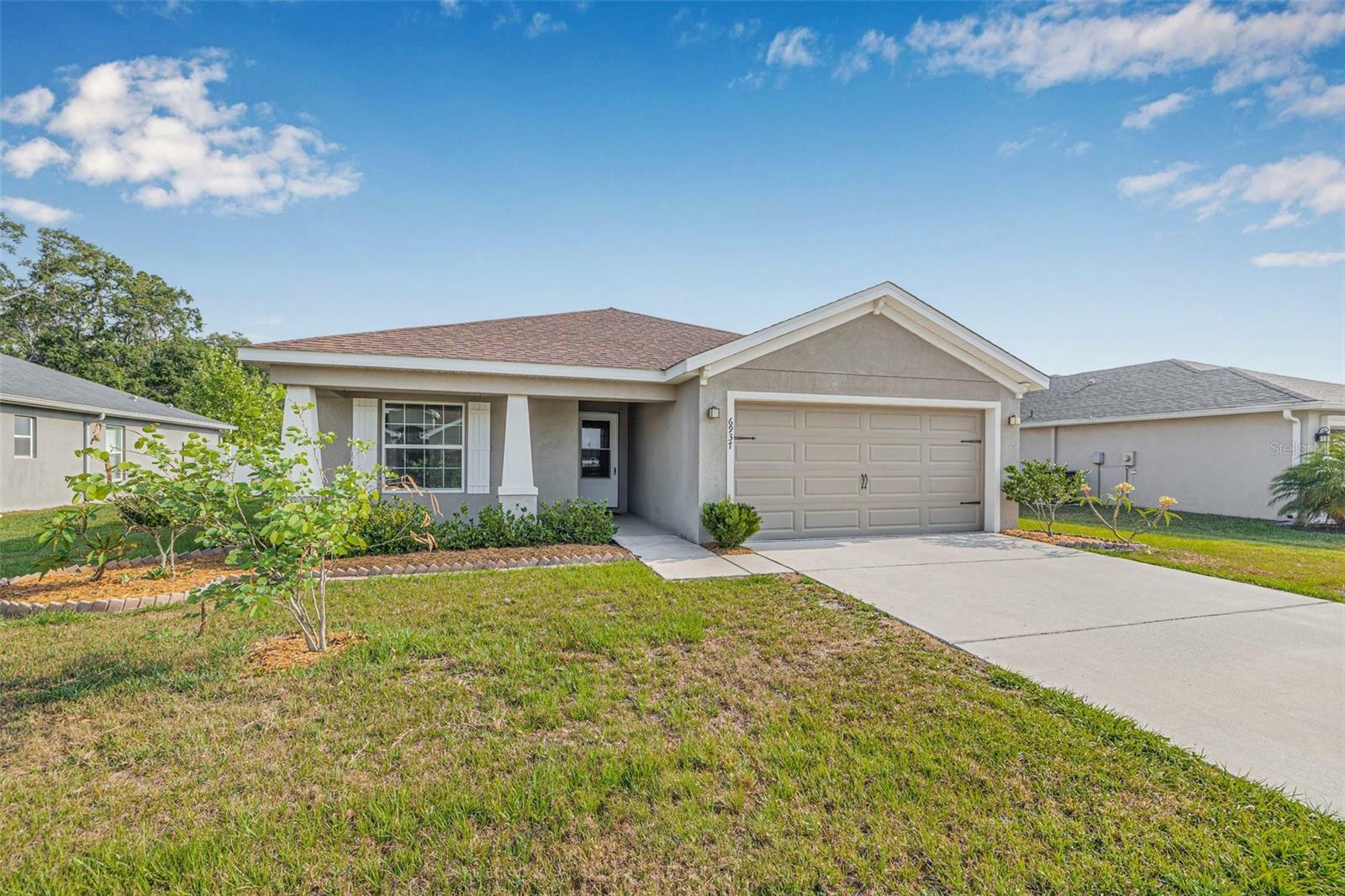 Property Photo: 6937 Gideon Circle FL 33541