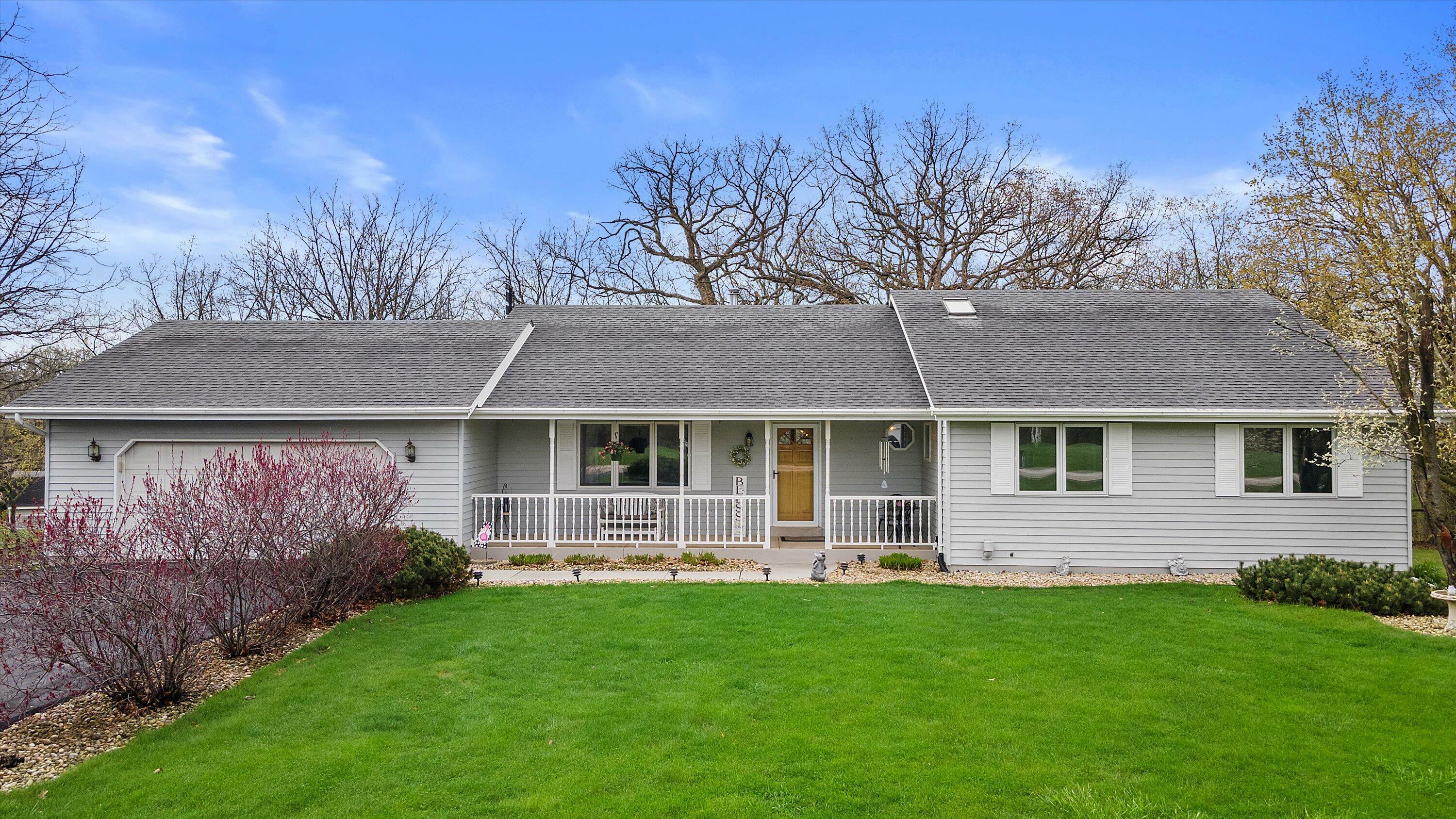 Property Photo: 26021 Deer Ridge Trl WI 53185