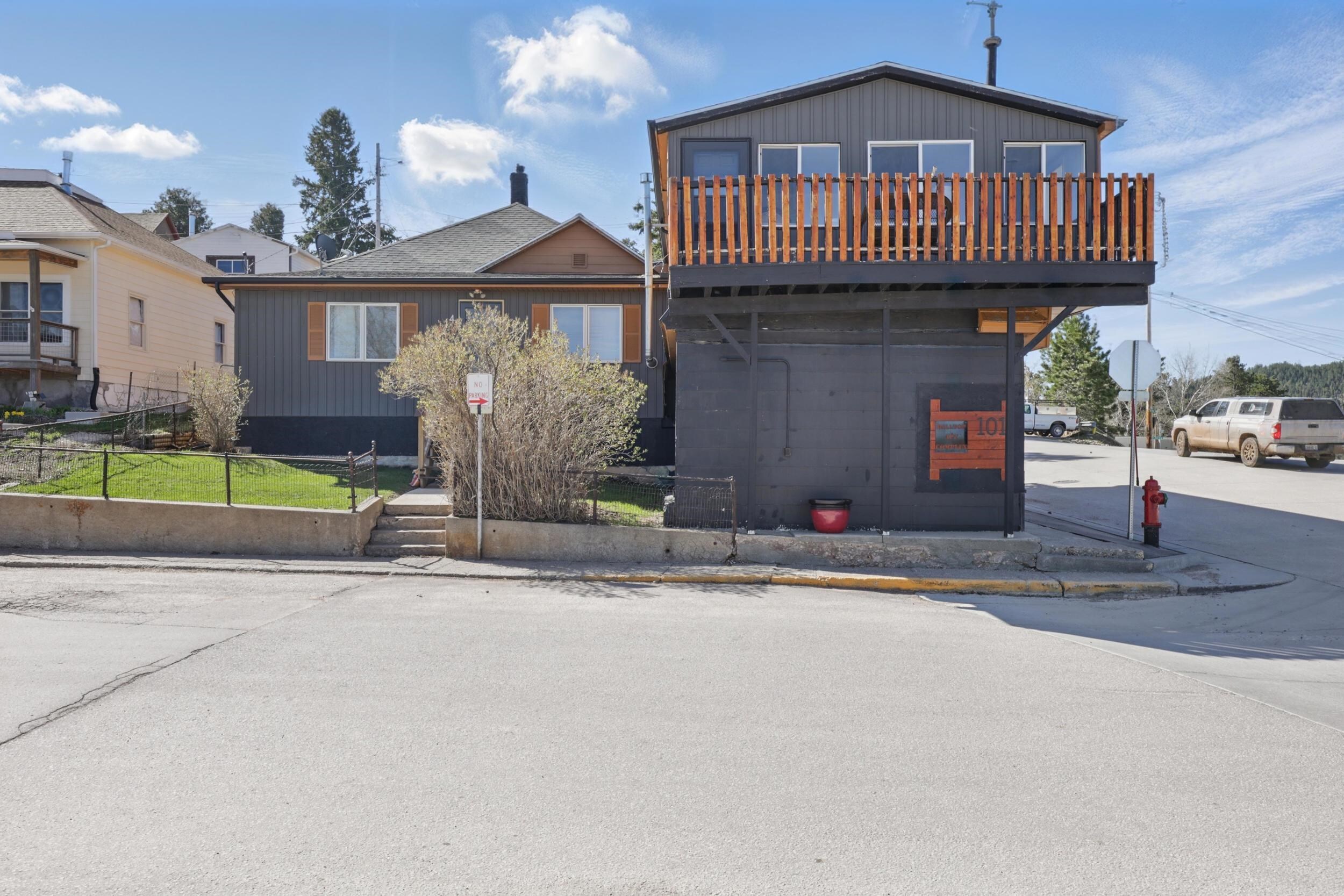 Property Photo: 101 E Summit Street SD 57754-0000