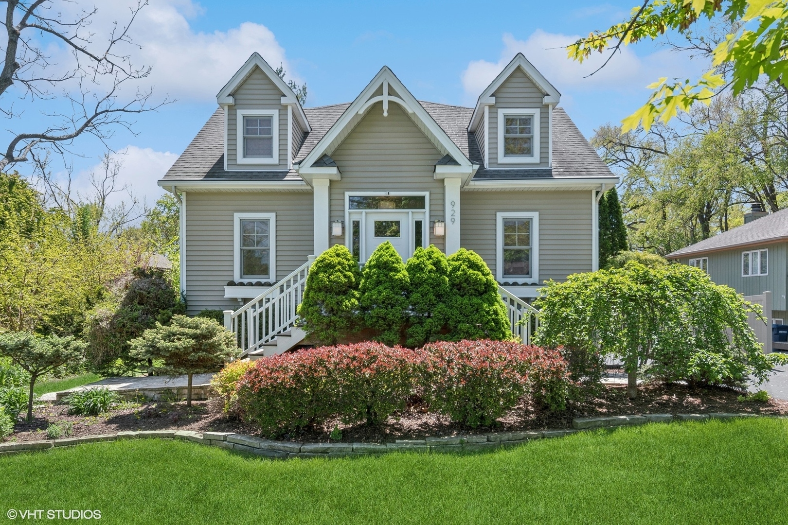 929 Middleton Avenue  Lisle IL 60532 photo