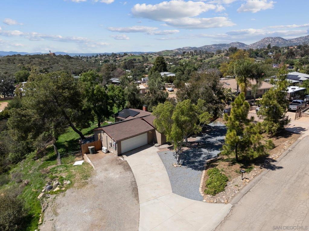 9880 Bon Vue  El Cajon CA 92021 photo
