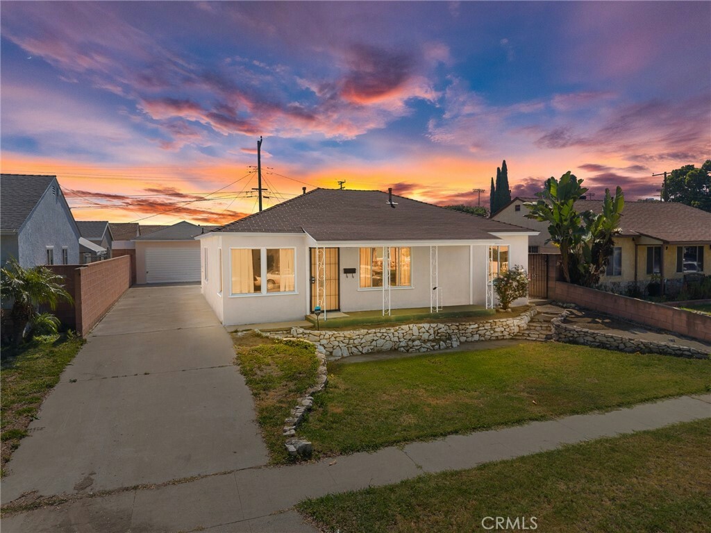 13418 Harvest Avenue  Norwalk CA 90650 photo