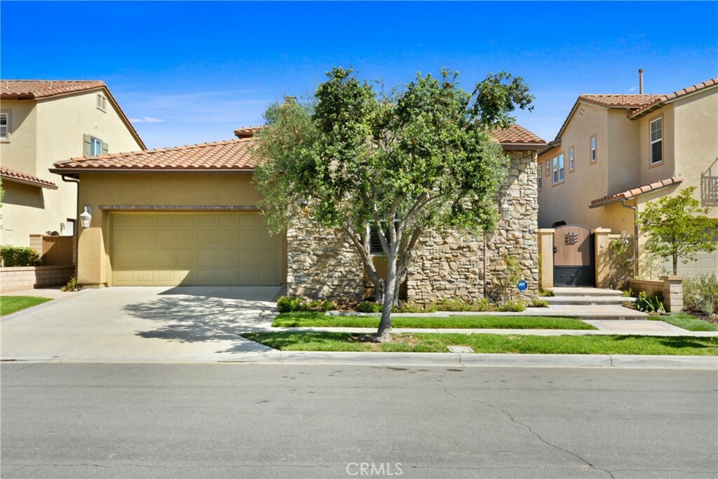 Property Photo: 115 Capeberry CA 92603