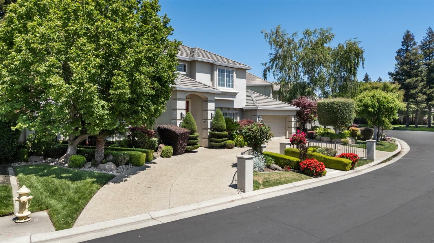 Property Photo: 5036 Spanish Bay Circle CA 95219