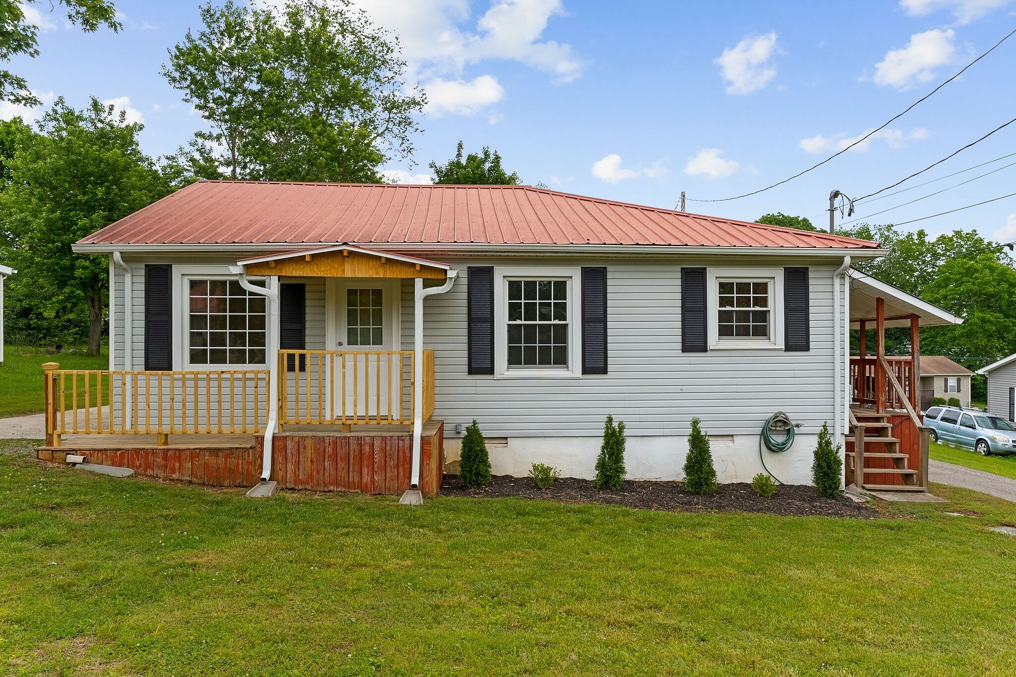Property Photo: 310 W End Ave TN 37110