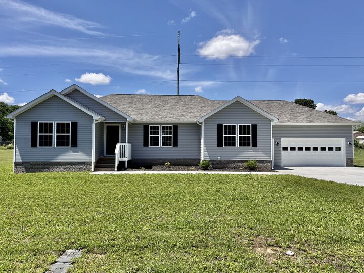 62 Sundance Dr  Lawrenceburg TN 38464 photo