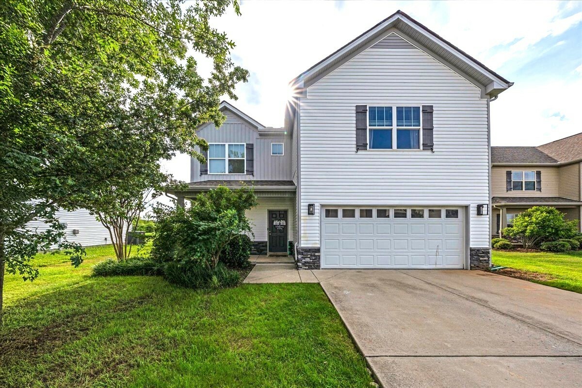 Property Photo: 1616 Alysheba Run TN 37128