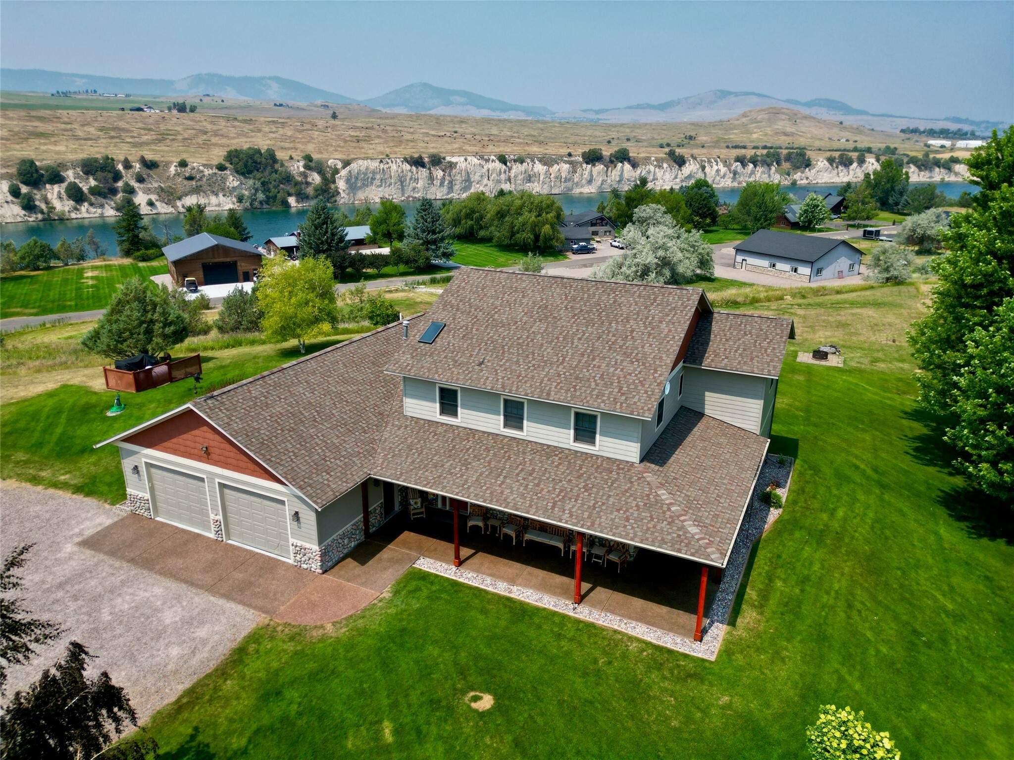 Property Photo: 36496 Ridgeway Court MT 59860