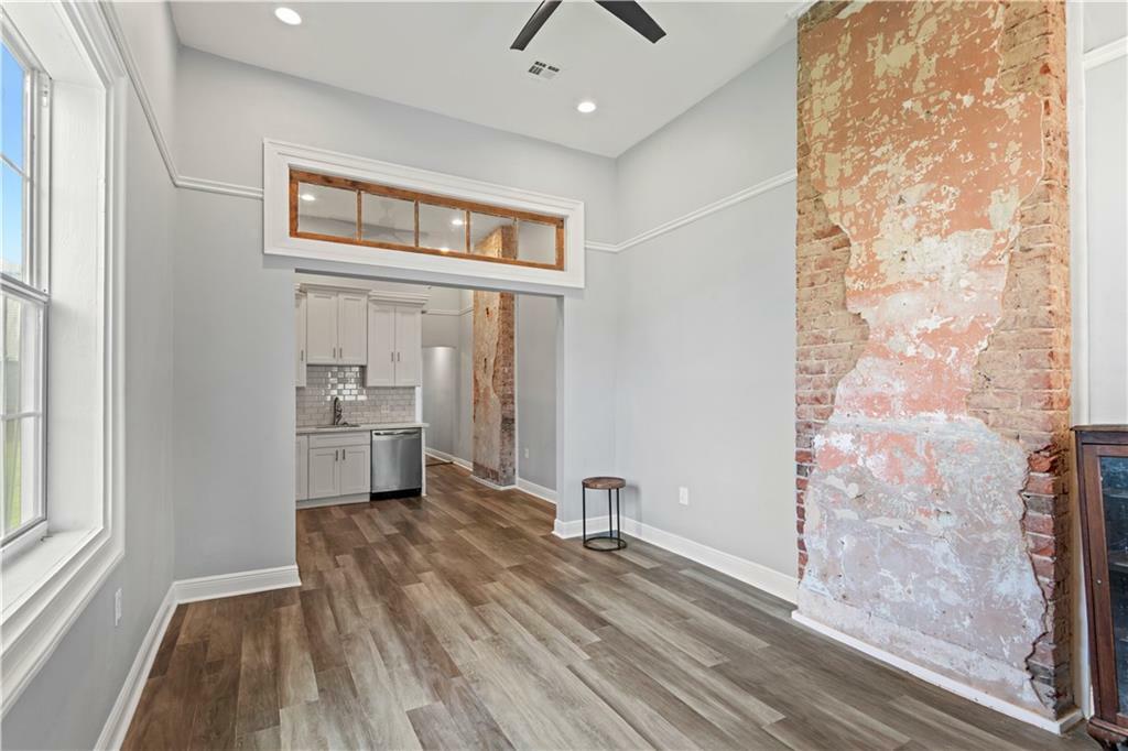 Property Photo:  2025 Conti Street  LA 70112 