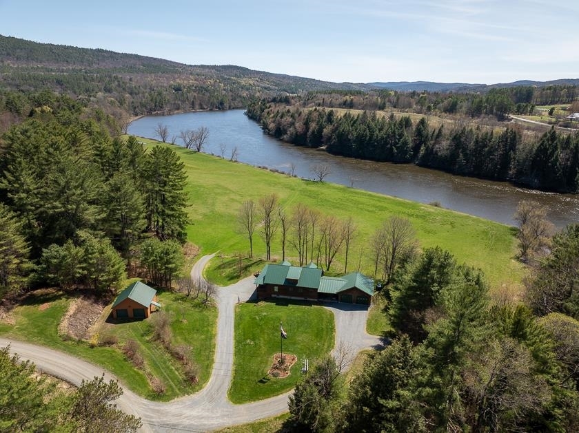 Property Photo: 75 Hammond Road NH 03771