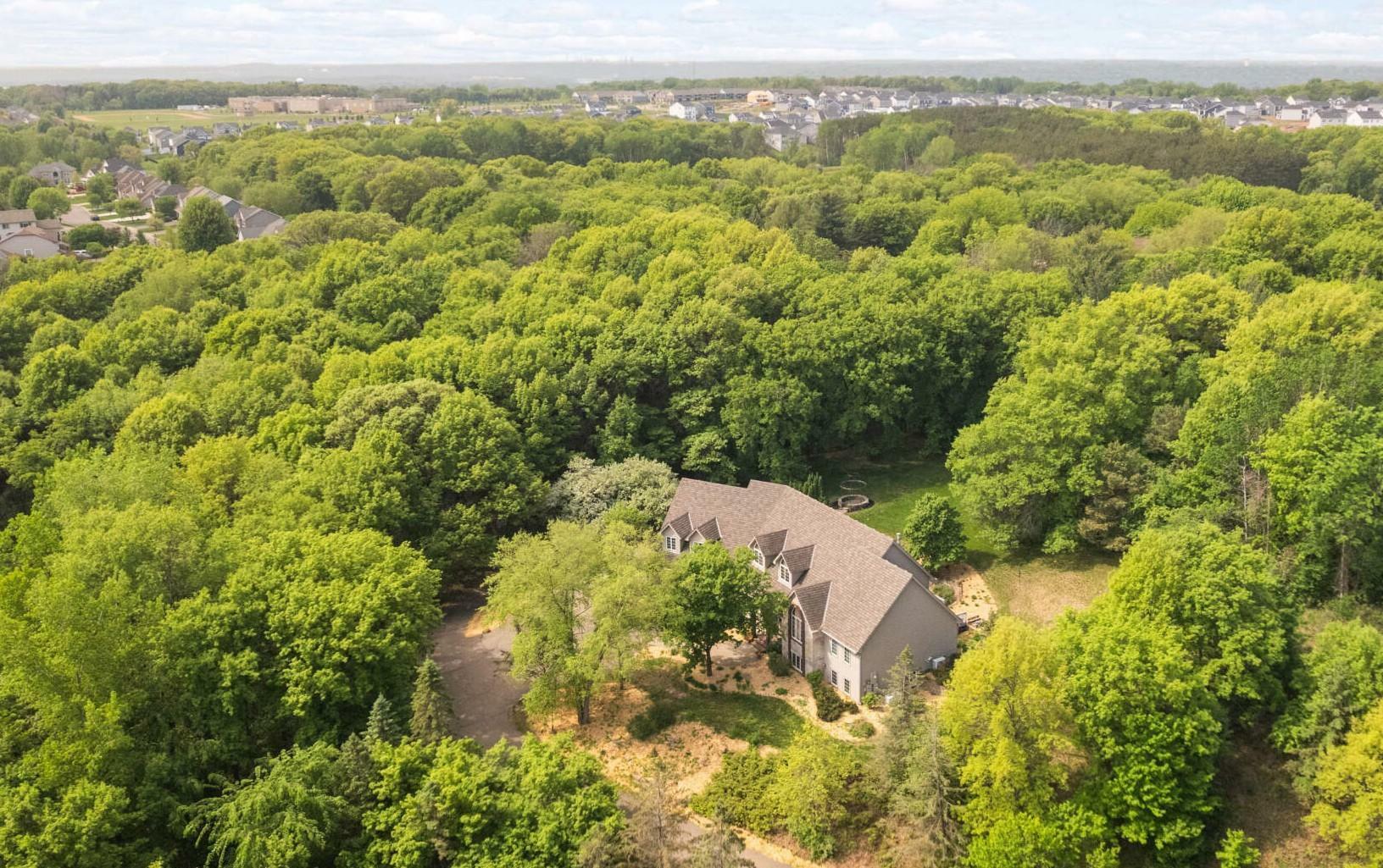 Property Photo: 6507 Orchard Ridge Trail MN 55129
