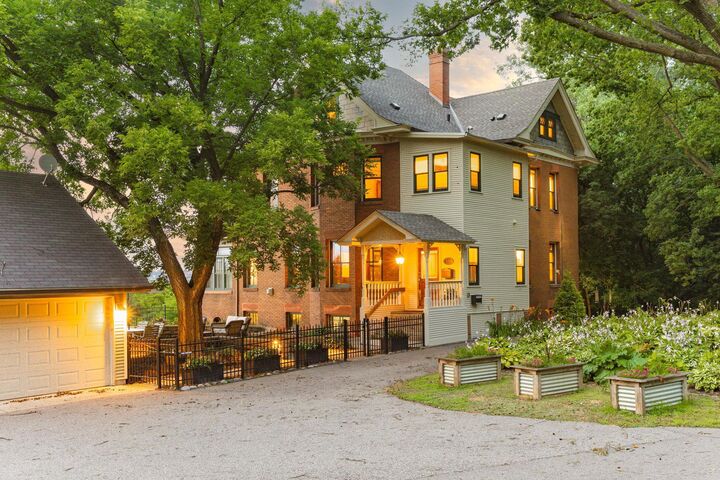 Property Photo:  420 Ohio Street  MN 55107 