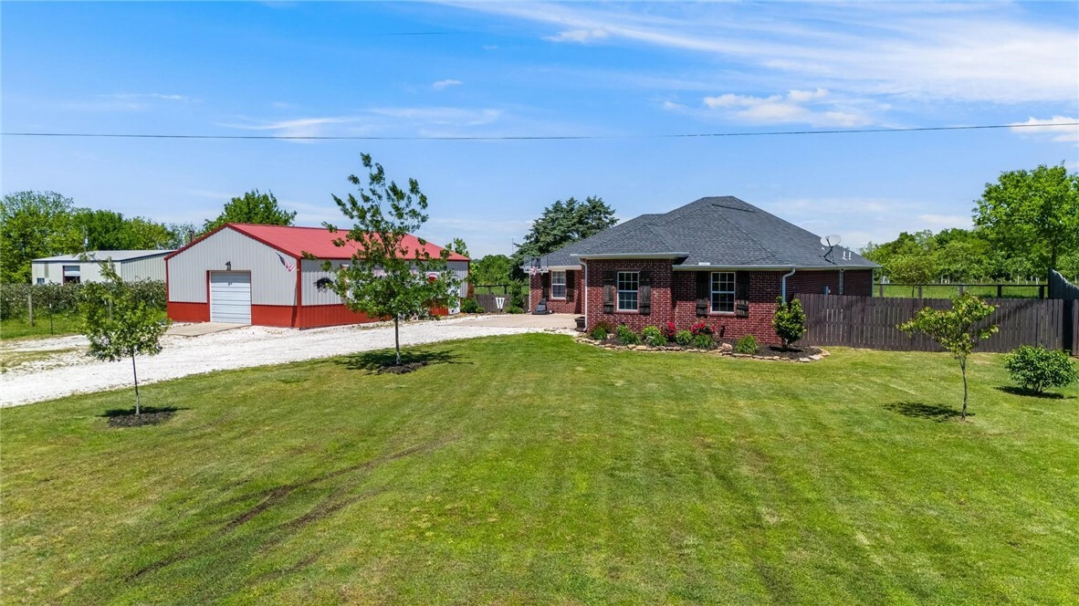 11419 Highway 170  Farmington AR 72730 photo