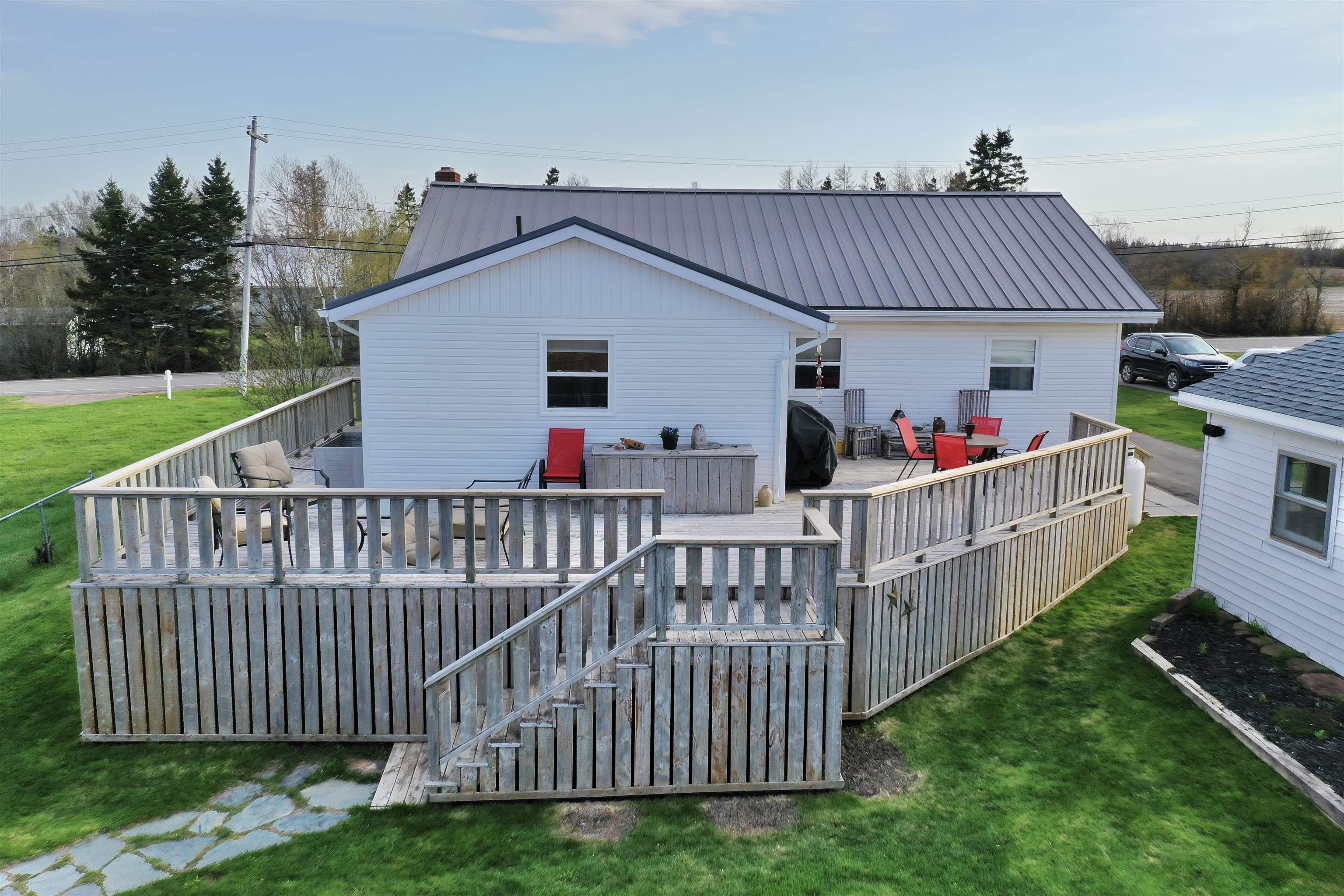 Property Photo: 22 Hilltop Avenue PE C0A 1X0