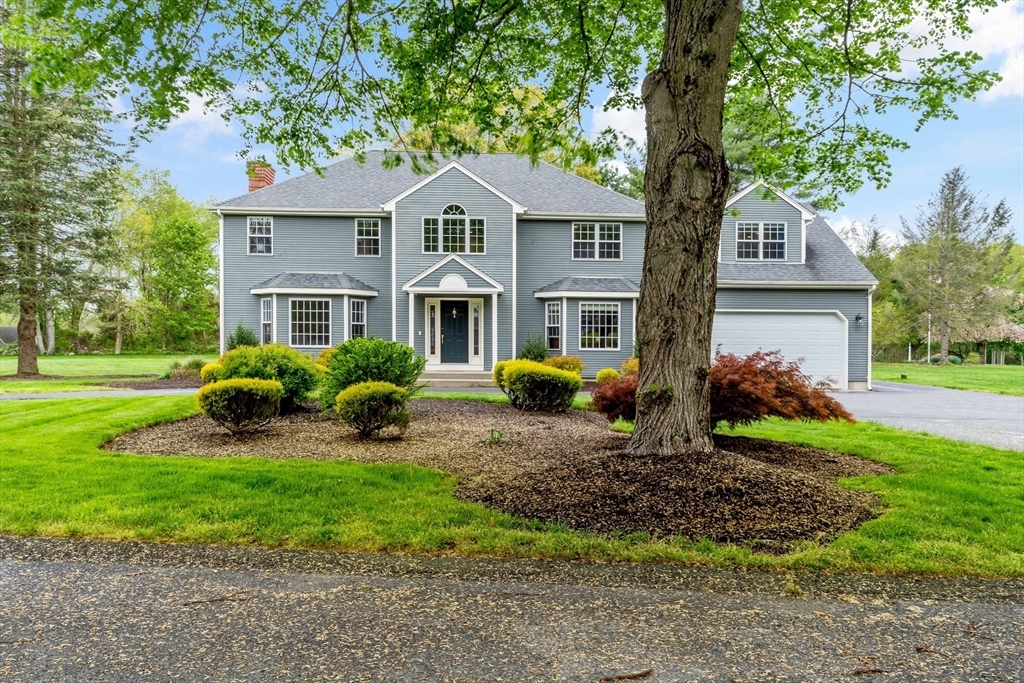 2 Augusta Cir  Rehoboth MA 02769 photo