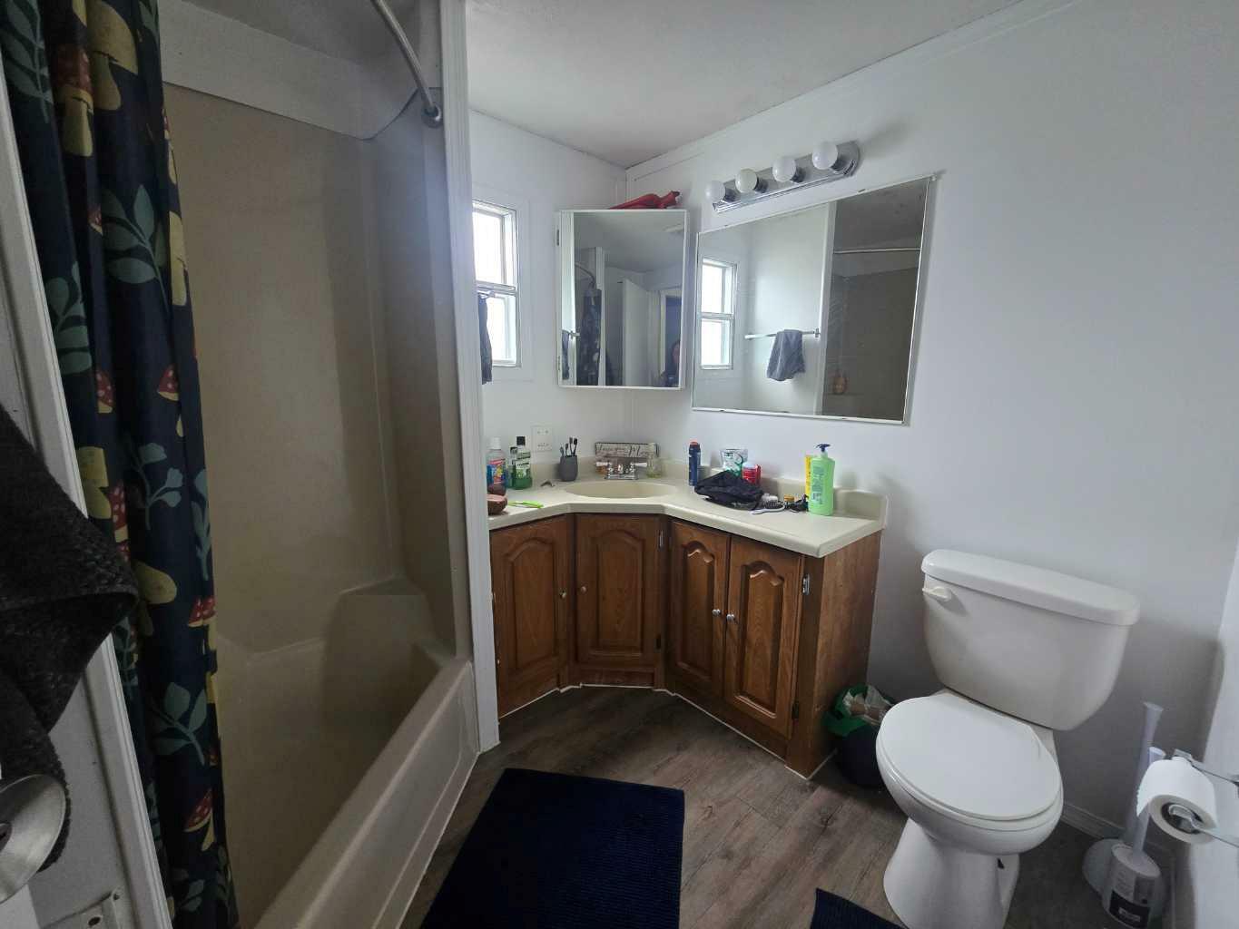 Photo de la propriété: 810 56 Street 134 AB T7E 1V3