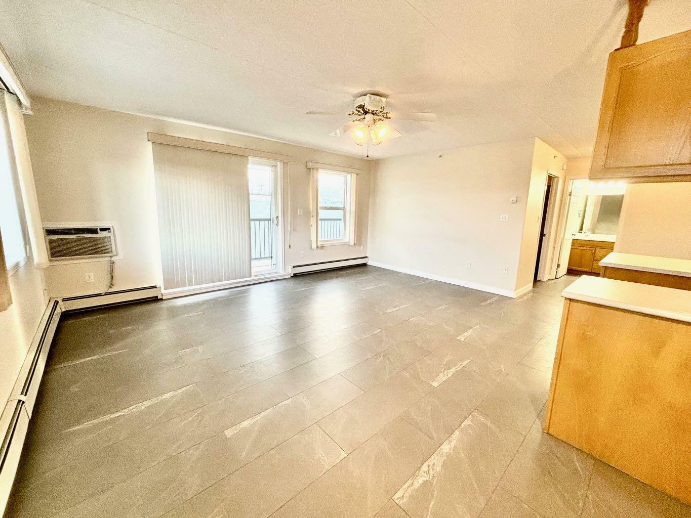 Property Photo: 228 Pembina Avenue 204 AB T7V 0A5
