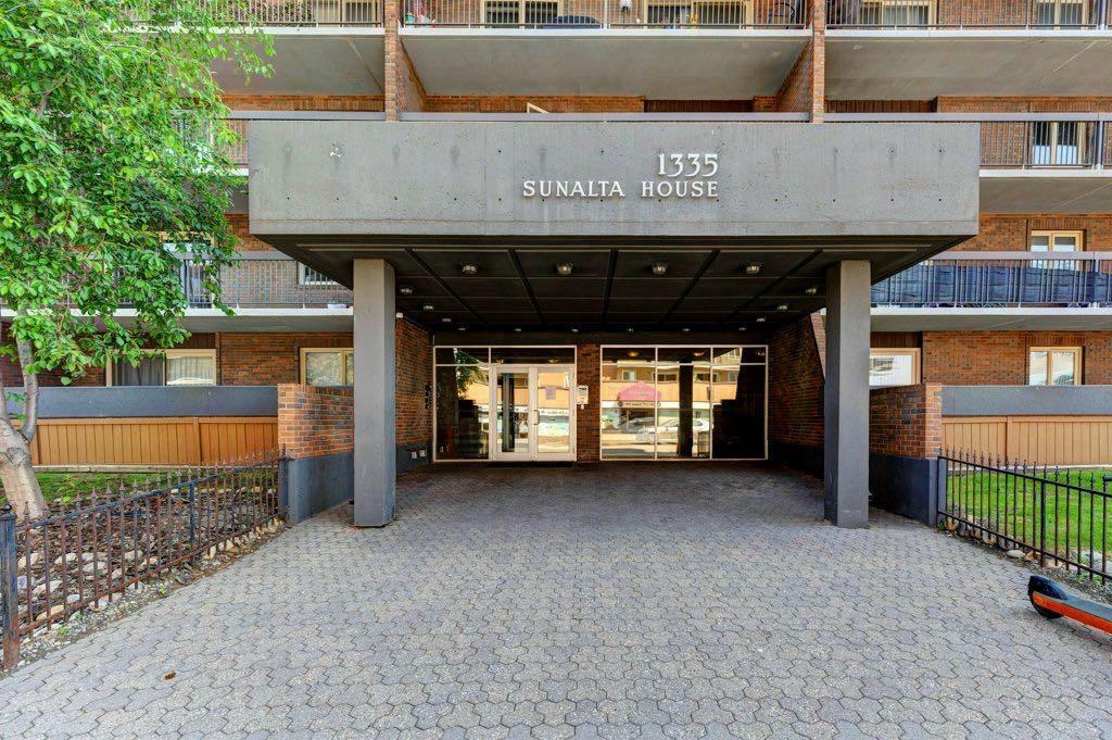 Property Photo: 1335 12 Avenue SW 211 AB T3C 3P7