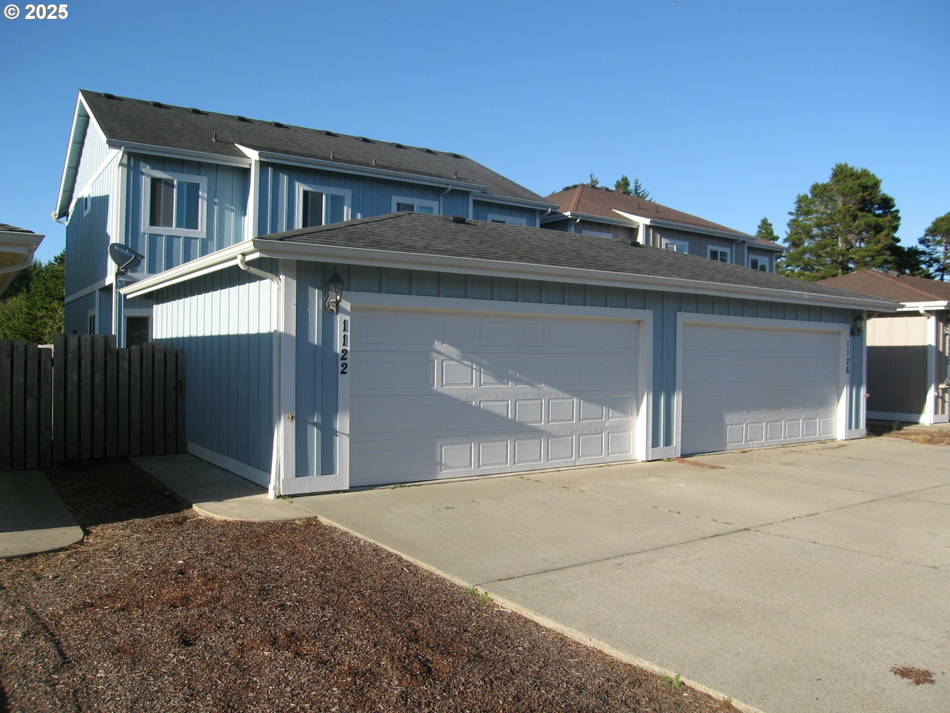 Property Photo: 1126 9th St OR 97439