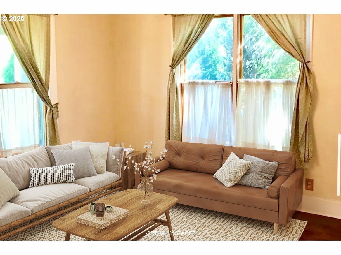 Property Photo: 119 SE 78th Ave OR 97215