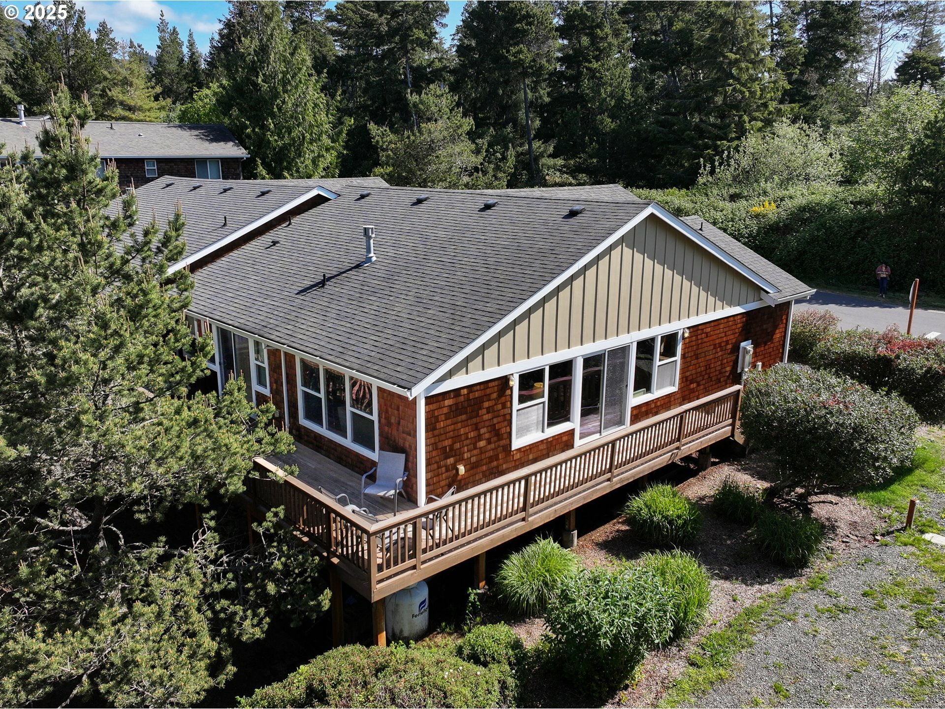 Property Photo: 163 Classic St OR 97130
